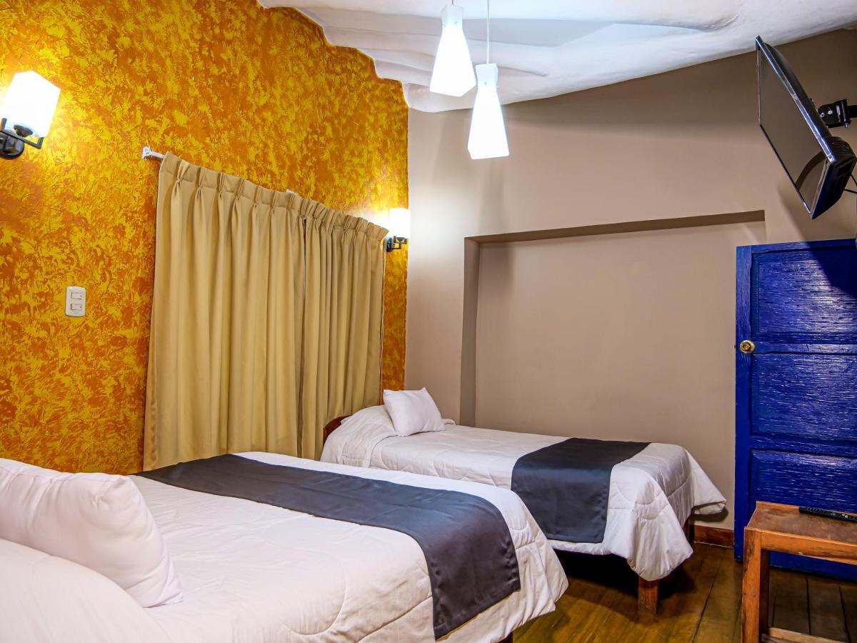 Hotel Guest House Wayra Cusco Bagian luar foto