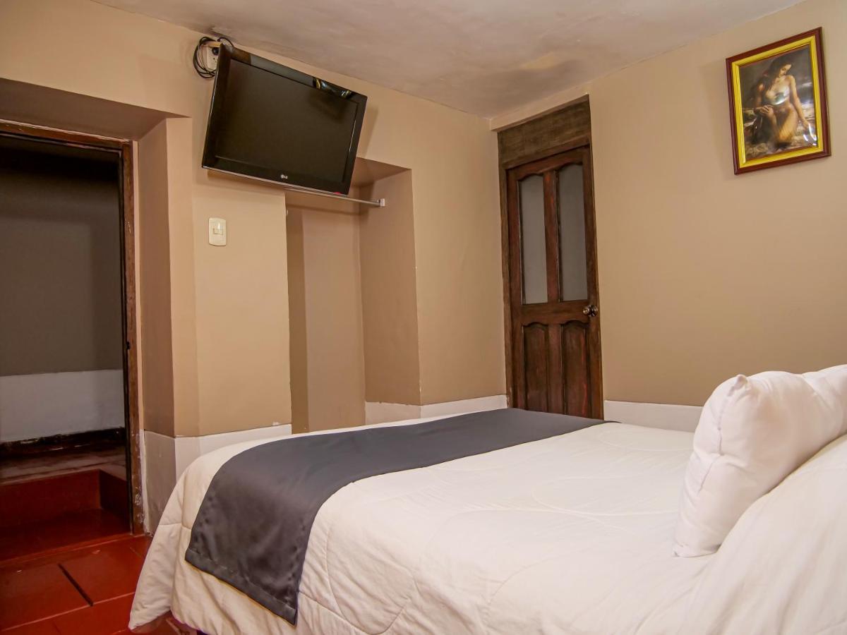 Hotel Guest House Wayra Cusco Bagian luar foto