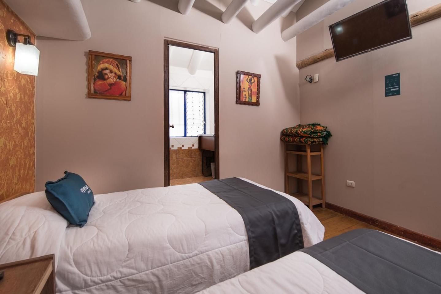 Hotel Guest House Wayra Cusco Bagian luar foto