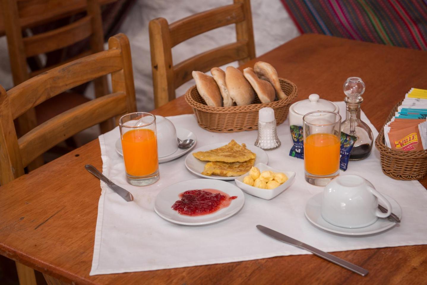 Hotel Guest House Wayra Cusco Bagian luar foto